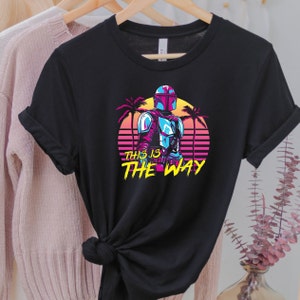 The Mandalorian Helmet Shirt, Star Wars Vintage Tshirt, Star Wars Shirt, The Mandalorian Shirt, Mando Shirt, Unisex Shirt