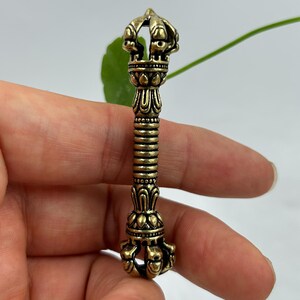 Get 1 Pure Copper 5 Vajra,Creative Handmade Buddha Vajra Handicraft Collection Decoration, Mini Tibetan Dorje Buddhism Mahakala Buddha Nepal