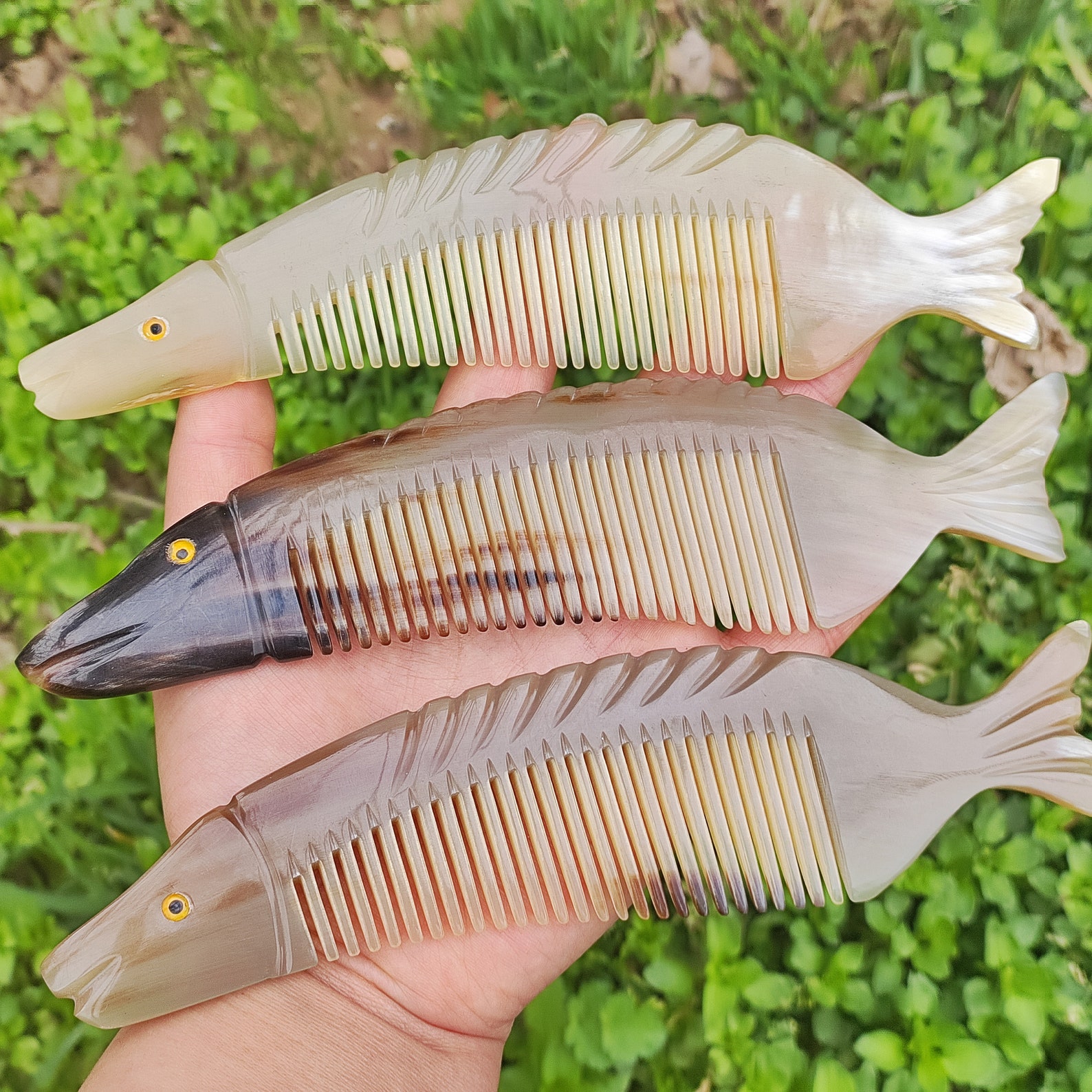 Get 1 Piece Natural Sheep Horn Fish Shape Statue Handmade Horn Comb, No ...