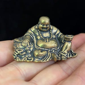 Mini Copper Happy Laugh Maitreya Buddha Wealth Statue,Brass Laughing Smiling Buddha Statue Budai Figure Buddhism Happiness God of Wealth Zen