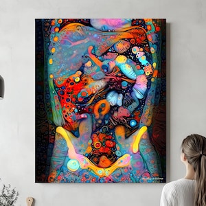 以下が含まれることがあります： カラフルで渦巻くパターンと形をした人間の胴体の抽象画。絵画は青、赤、黄、緑の色合いで支配されています。