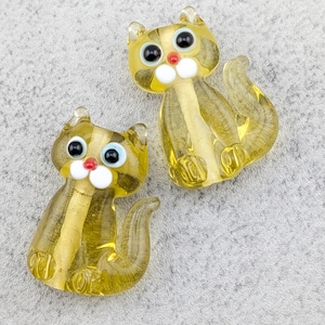 Handmade Lampwork Glass Cat Beads, Yellow Gold Feline Focal Beads 23mm (2)