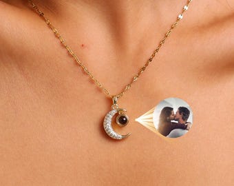 Photo Projection  Necklace, Personalized Moon Necklace, Memorial Gift, Gift for Her, Mom Necklace, Valentine Day Gift