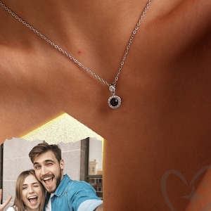 Photo Projection Necklace, Personalized Necklace, Memorial Gift, Gift for Her, Mom Necklace, Valentine Day Gift image 1