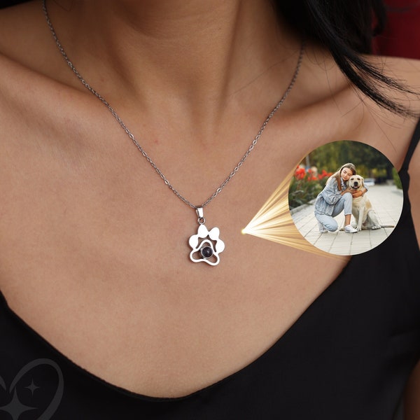 Custom Paw Necklace with Photo Projection - Personalized Pet Memorial Necklace with Photo Inside - Dog Mom Handmade Jewelry