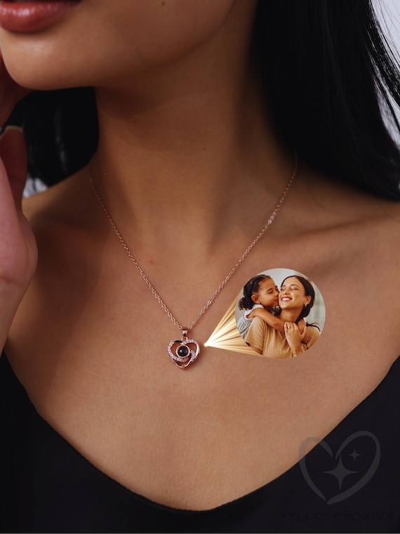 Custom Heart Necklace with Photo Projection - Personalized Birthday Gift for Mom Daughter Her- Christmas Gifts For Lover