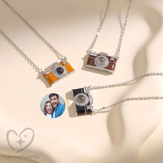 Personalized  Mini Camera Projection Necklace:Photo Inside for Your Family and Lover