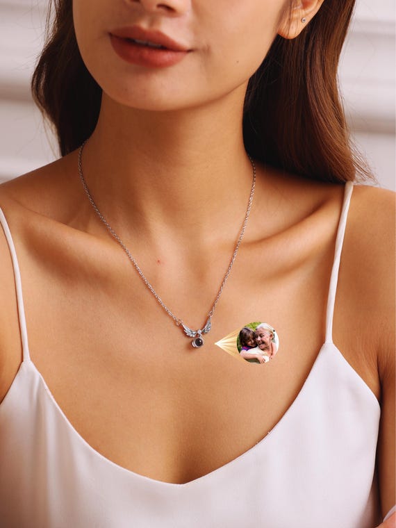 Collana con ciondolo a cuore personalizzato - Ciondolo con foto personalizzato con iniziale incisa - Ricordo in argento/oro/oro rosa - Regalo memorabile per lei - Italia