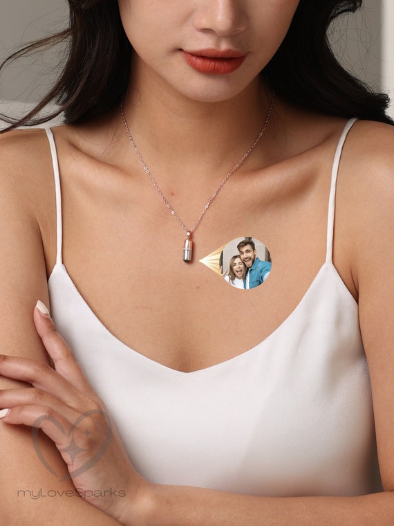 Custom Projection Picture Necklace, Personalized Memorial Necklace, Personalized Gift for Mom Daughter Her- Christmas Gifts For Lover