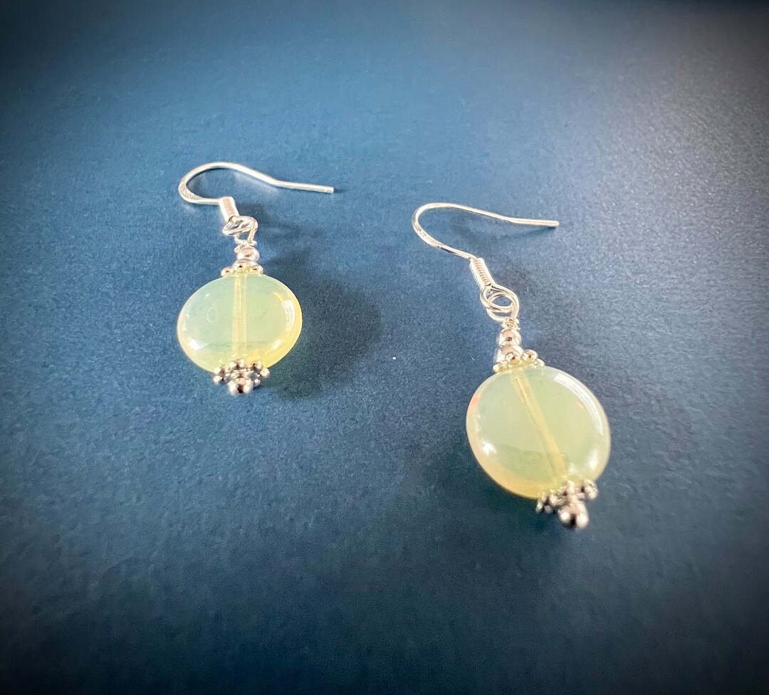 Vaseline Glass Earrings Blacklight Earrings Glow Earrings Etsy