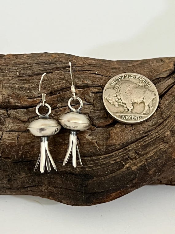 Cute Vintage Native American Jewelry Navajo Little Drummers Sterling Silver Earrings Old Cute Vintage Native American Jewelry Navajo Little Drummers Sterling Silver Earrings Old