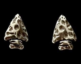 Sterling Silver Arrowhead Stud Earrings: Southwestern Style