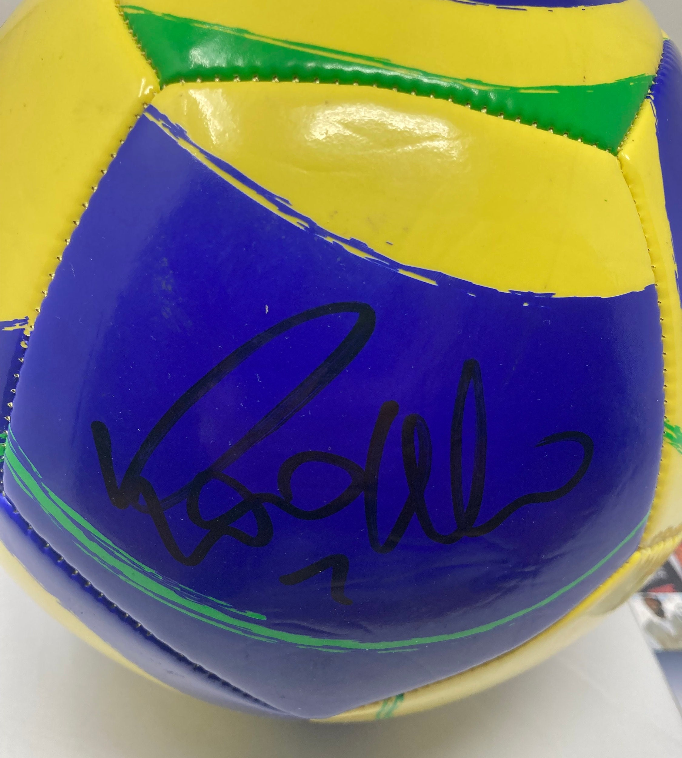 ロナウド・ナザリオがサインしたブラジルサッカーボール JSA COA