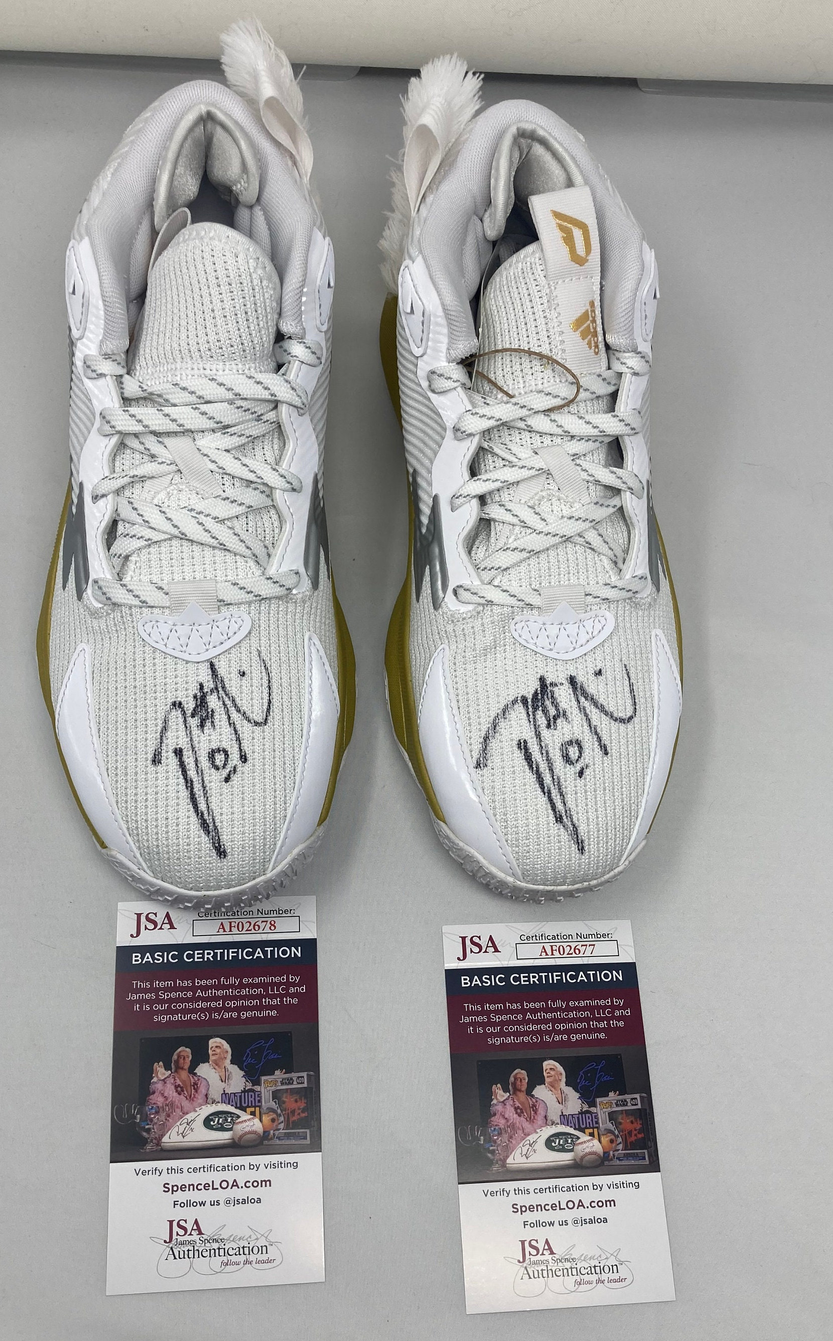 Damian lillard shoes sales canada