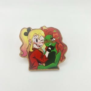 Harlivy Pin