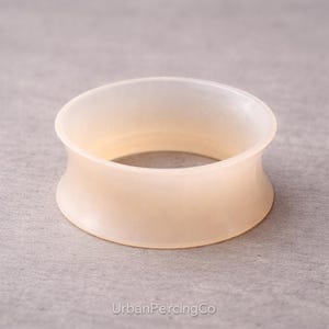 Ultra Thin Silicone Ear Plugs - Flesh Tone Tunnel (Pair)
