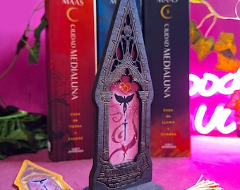 Crescent City Window Standee: Sarah J Maas Book Decor. Romantasy Booknook. Bryce and Hunt