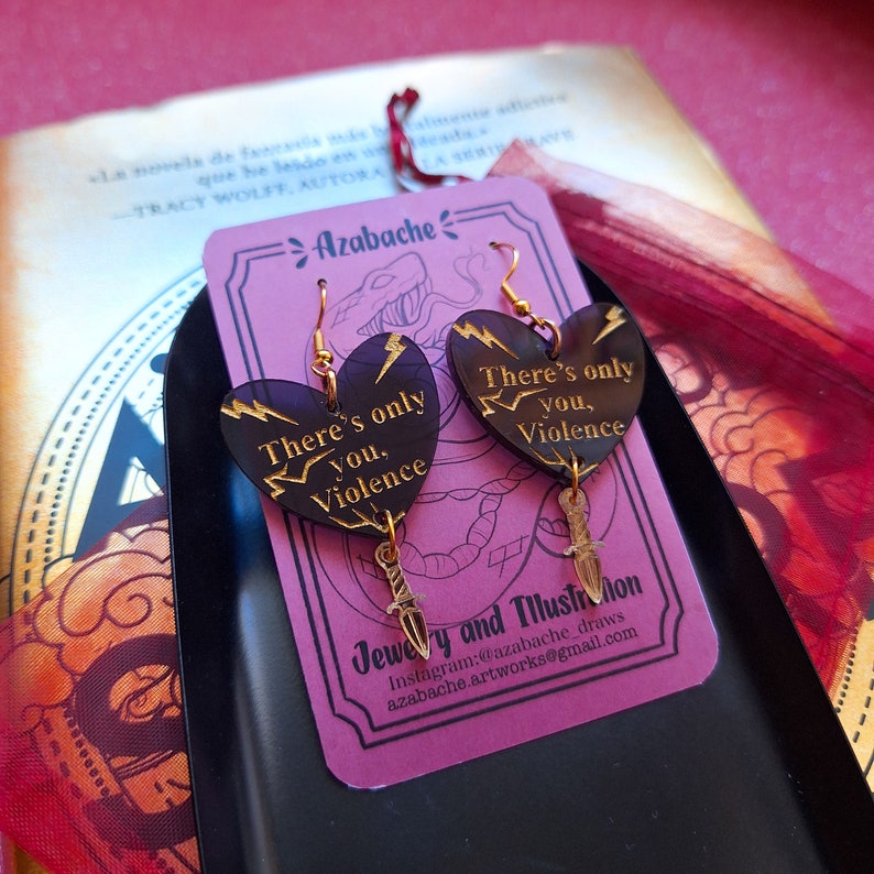 Pendientes de corazón de la Cuarta Ala: Joyería del Dragón de los Libros. Llama de Hierro. Xaden Riorson. Mercancía para amantes de los libros. imagen 8