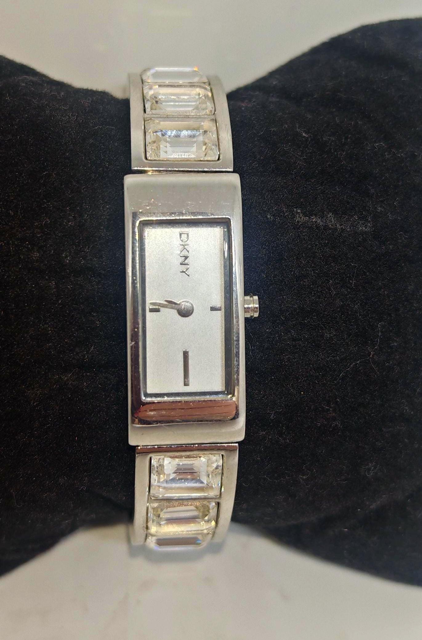DKNY Ladies Watch NY 3493 Crystal Accent Bracelet Quartz 