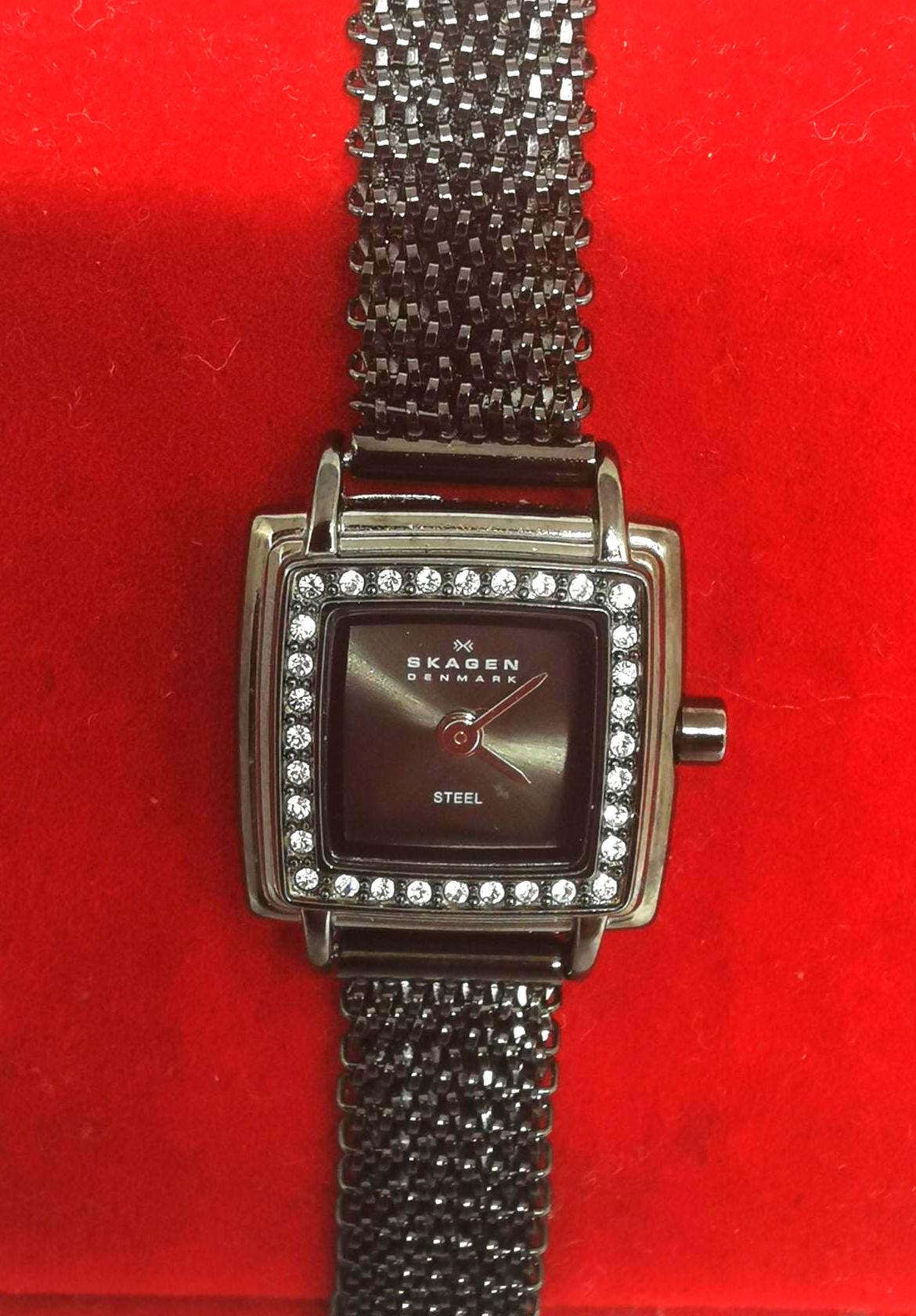 Skagen Crystal Watch - Etsy display picture 1