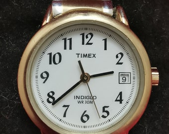 Vintage 2001 Timex Indiglo Presidential Date 25mm Women display picture 2