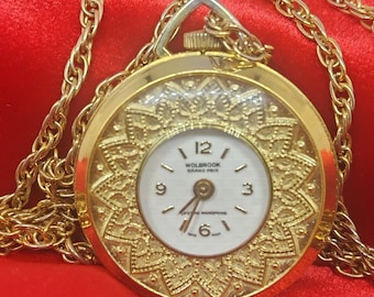 Vintage Wolbrook Grand Prix Pendant Watch – Swiss Mechanical 17 Rubis Gold Tone