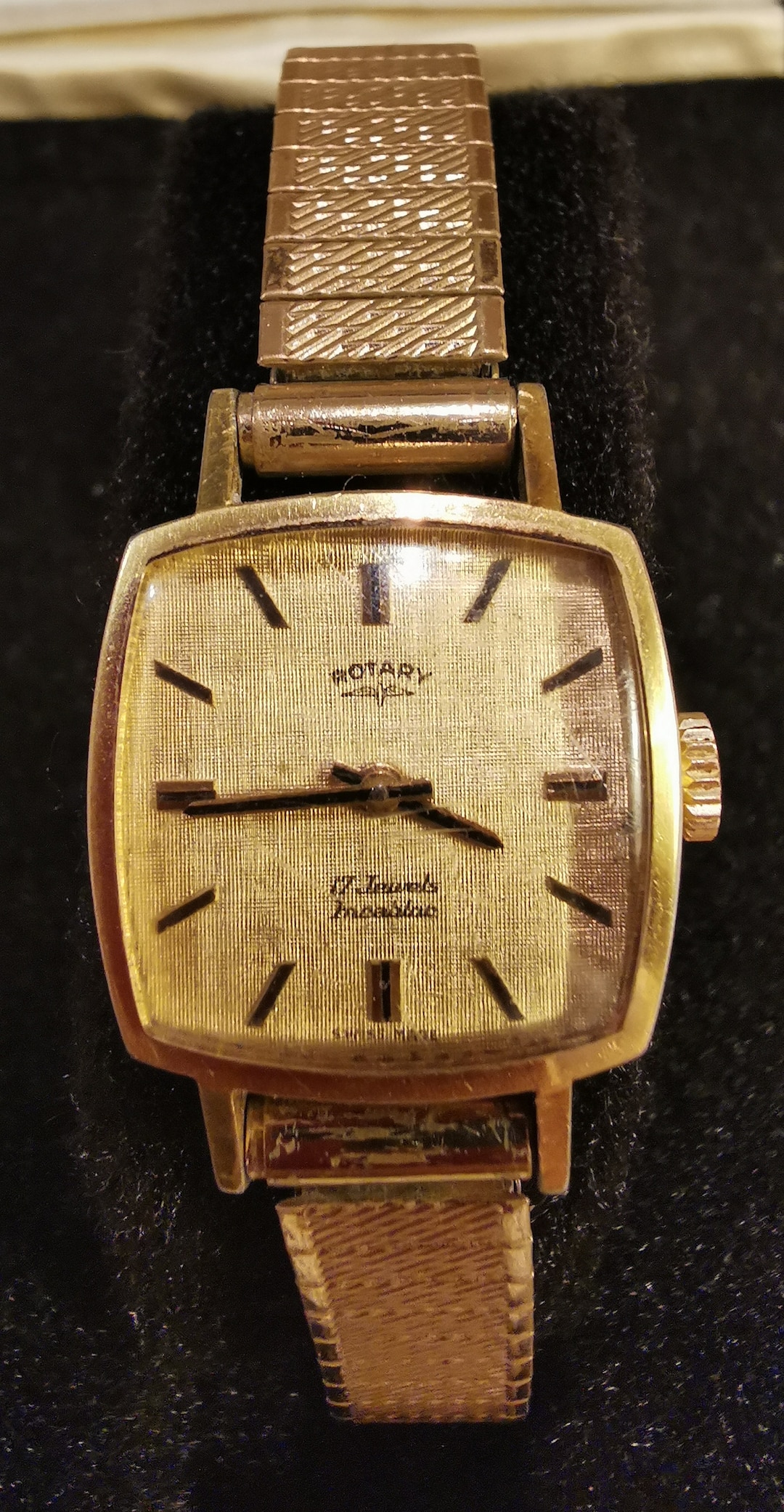 Rotary watch 17 jewels incabloc hotsell