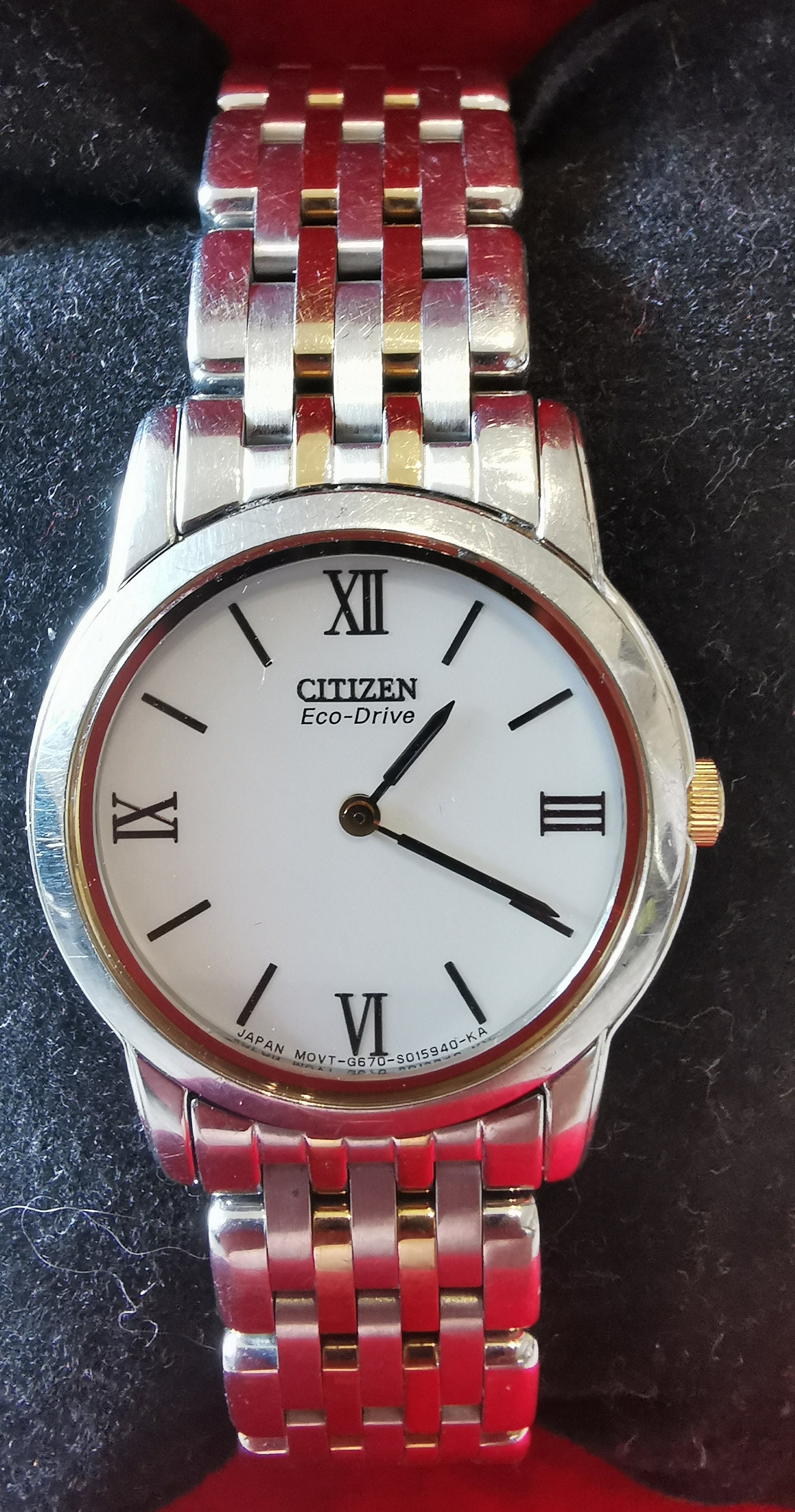 Vintage Citizen Eco-drive Watch G670-S008620 Japan Solar