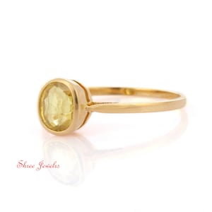 Natürlicher zertifizierter gelber Saphir / Pukhraj Panchadhatu Rashi Ratan Astrologischer Zweck Ring Handgemachter Ring für Mann und Frau, Geschenk für sie