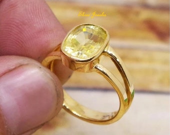 Natural Yellow Sapphire Ring: Handmade Panchadhatu Rashi Ratan
