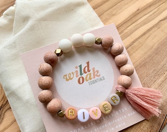 Little Girls Bracelet, Girls Custom Name Bracelet, Girls Tassel Bracelet, Kids Name Bracelet, Personalized Kids Bracelet, Gift for Kids