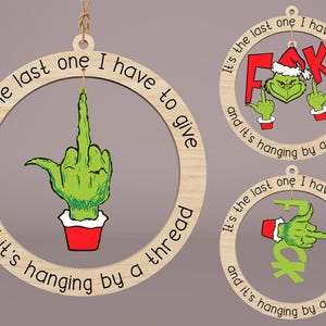 File di taglio laser di ornamenti natalizi in formato SVG, Ornamento natalizio divertente in formato SVG, Ornamento di Grinchmas in formato SVG, Dito medio del Grinch in formato SVG, File SVG di Glowforge