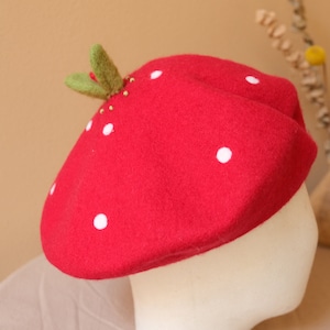 Strong grow green shoots beret,Christmas decor beret,Red beret for women,Fall/winter gifts for her,Handmade felt beret hat,Winter wool beret