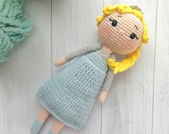 Crochet Elsa Doll: Handmade Amigurumi Princess, Birthday Gift