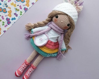 Gehäkelte Schneeflocke Mädchen Puppe: Handgemachtes Amigurumi Spielzeug, Regenbogen Kleid