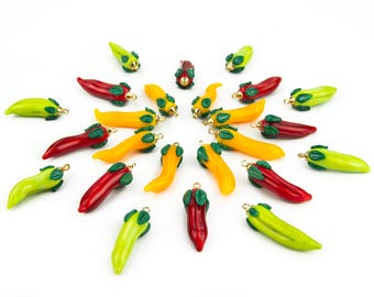 Handmade Murano Glass Chili Pepper Bead, Red Hot Charm, Colorful, Realistic Pepper Glass Charms, Ideal for Food Jewelry, Vegetable Themes,