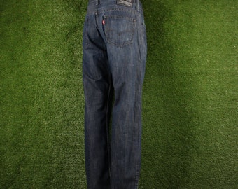 Levi's 569 Jeans W30/L32 Denim Dunkle Etiketten und dunkle Waschung