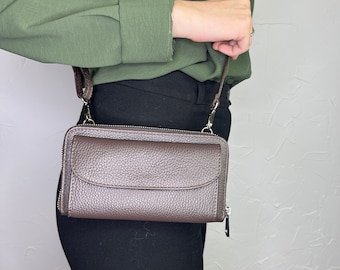 Chocolate Brown Leather Crossbody Bag – Small Structured Real Leather Purse with Front Pocket, Elegant Minimalist Shoulder Handbag