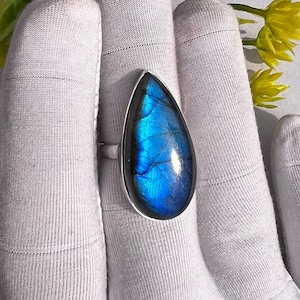 BLUE LABRADORITE RING, 925 Silver Ring, Top Quality Blue Labradorite Silver Ring, Precious Stone Ring, Boho Ring, Handmade Ring,Promise Ring