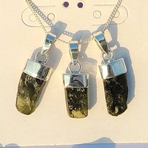 Moldavite Pendant, 925 Silver Pendant, Handmade Pendant, Czech Green Moldavite, Statement Moldavite Silver Pendant, Moldavite Dainty Jewelry