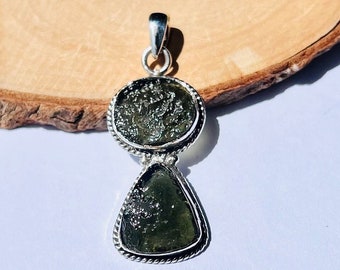 Natural Moldavite Gemstone Pendant, Solid 925 Sterling Silver Pendant, Handmade Jewelry, Dainty Minimalist Jewelry, Green Moldavite Pendant