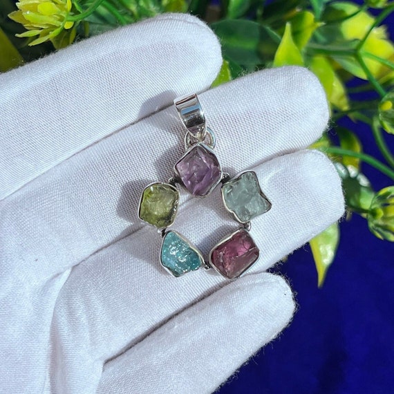 Chakra Pendant, Natural Multi Stone pendant, Healing Chakra necklace, 925 silver handcrafted pendant, Anniversary Necklaces, Gift for her
