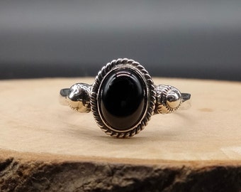 Black Onyx Ring, 925 Sterling Silver Ring, Handmade Designer Minimalist Ring for women, Wedding wear Ring, Black Onyx Silver Ring for Her