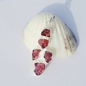 Raw Garnet stone Pendant, 925 Silver Pendant, Handmade Multi Stones Pendant, Natural Garnet pendant, Mothers day gift ,Gift pendant for her