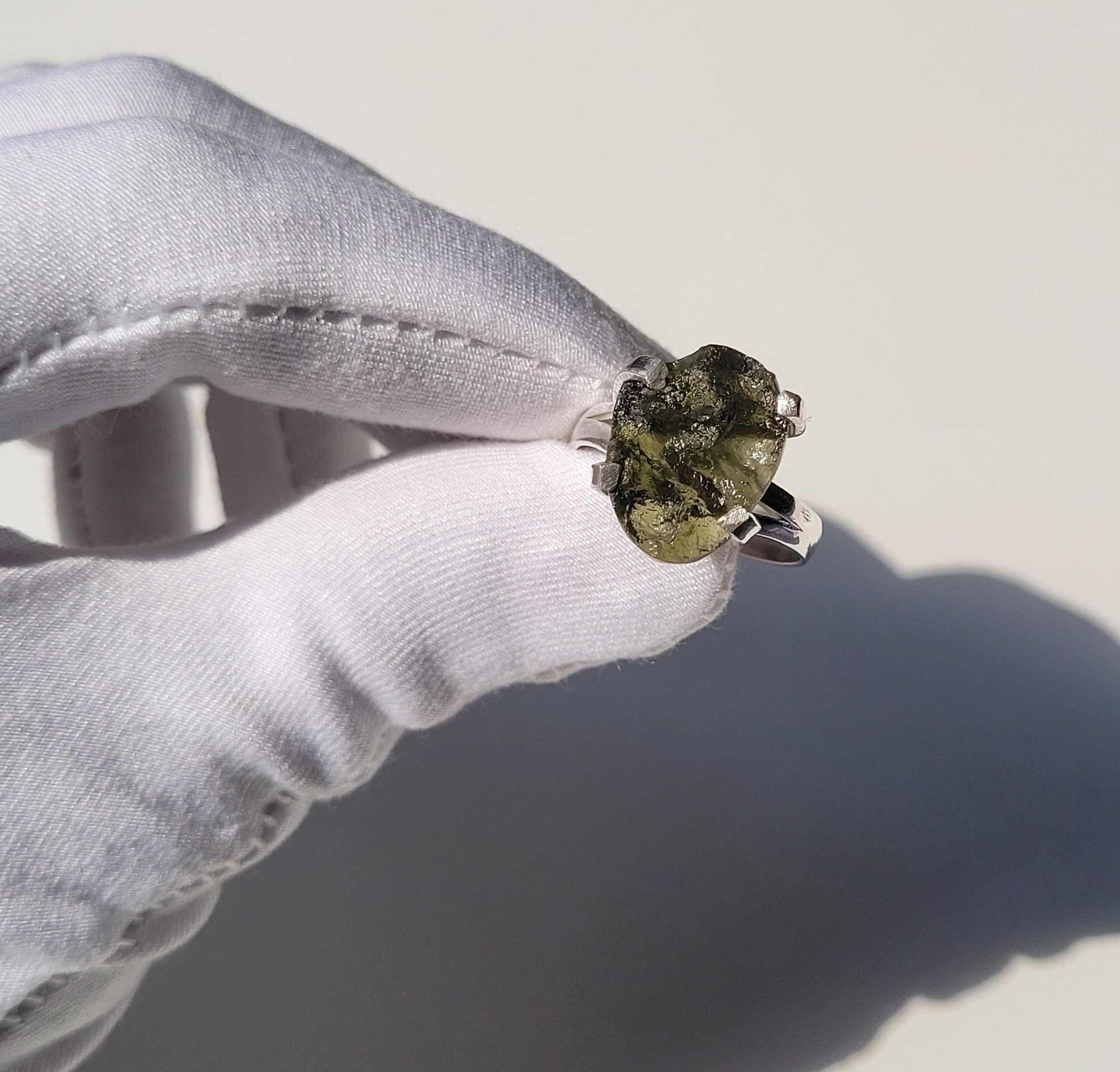 Natural Moldavite Ring, Authentic Moldavite stone ring, 925 silver ring, Healing moldavite stone rings ,Anniversary rings ,Unisex stone ring