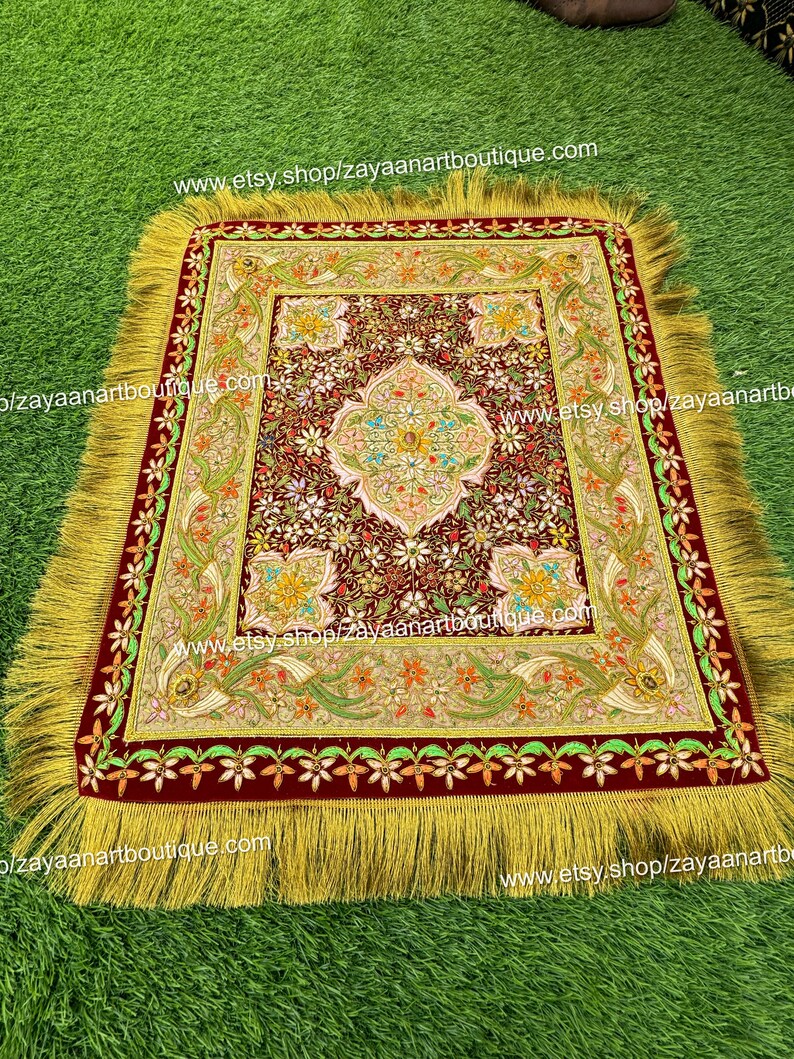 Zardozi Art/embroidery Wall Hanging/ Zardozi Jewel Carpet/ Zari Wall