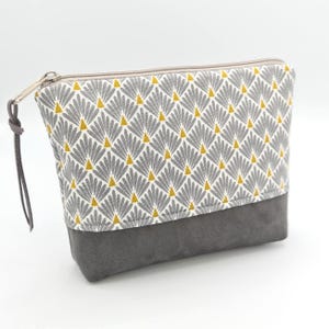 Kosmetiktasche Lederimitat Wildleder grau Fächer Kunstleder Unikat handmade Beauty Make-up Tasche Schminktasche Schminktäschchen
