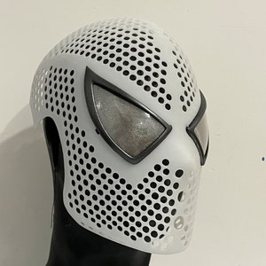 Customized Sam Raimi Spiderman Mask Cosplay Spiderman Mask Adult Mask Wearable movie prop copy, comic book exhibition, Toby Maguire Head shell