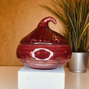 Retro Vintage Novelty Beetroot Jar / Sauce Pot