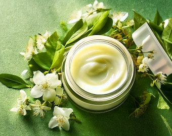 Green Tea Serum for moisturizing, brighter face complexion | Rejuvenates skin